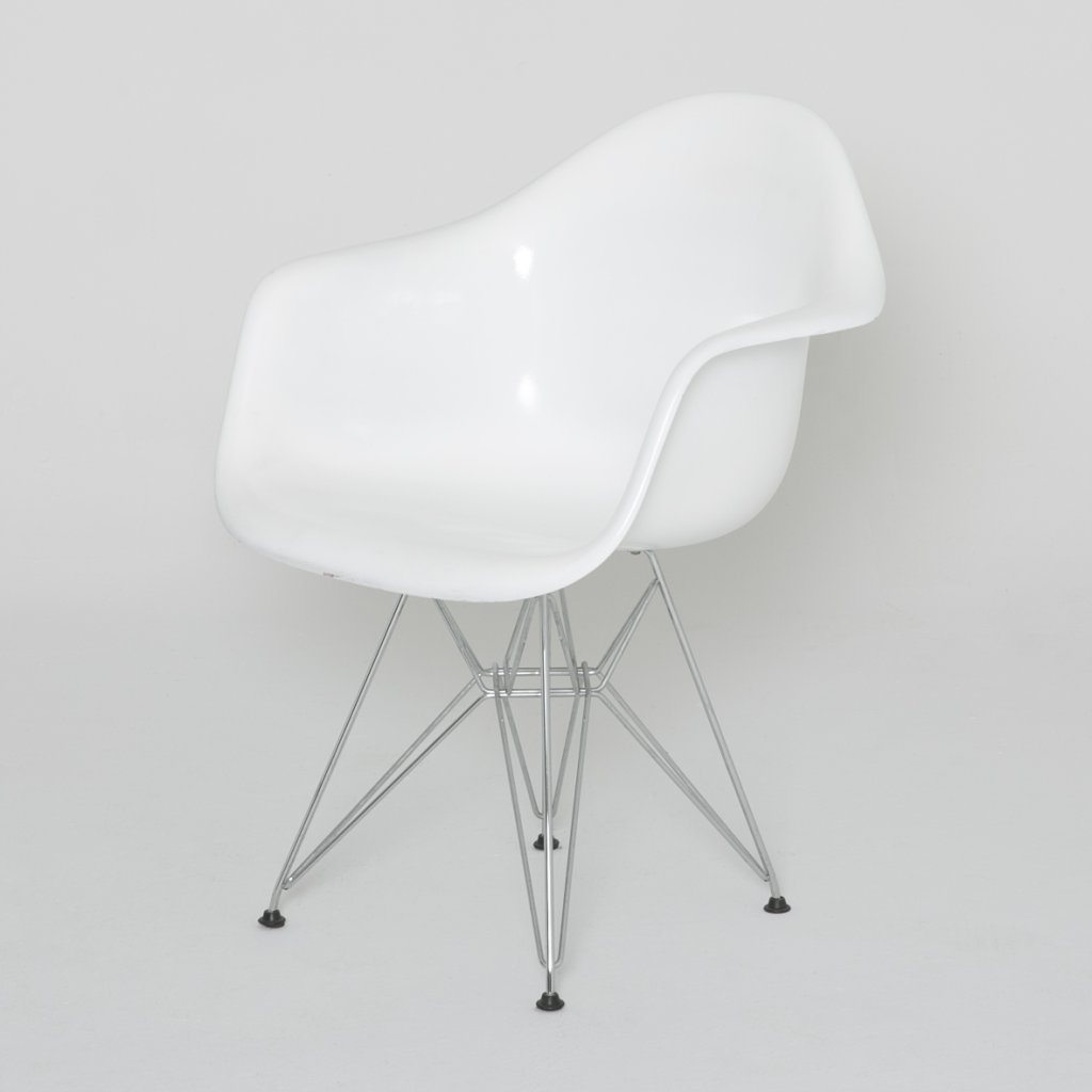Fauteuil Charles Eames DAR 2000 (Vitra) grand format