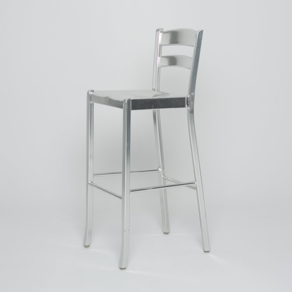 Tabouret Anonyme Kore  ( Inconnu) grand format