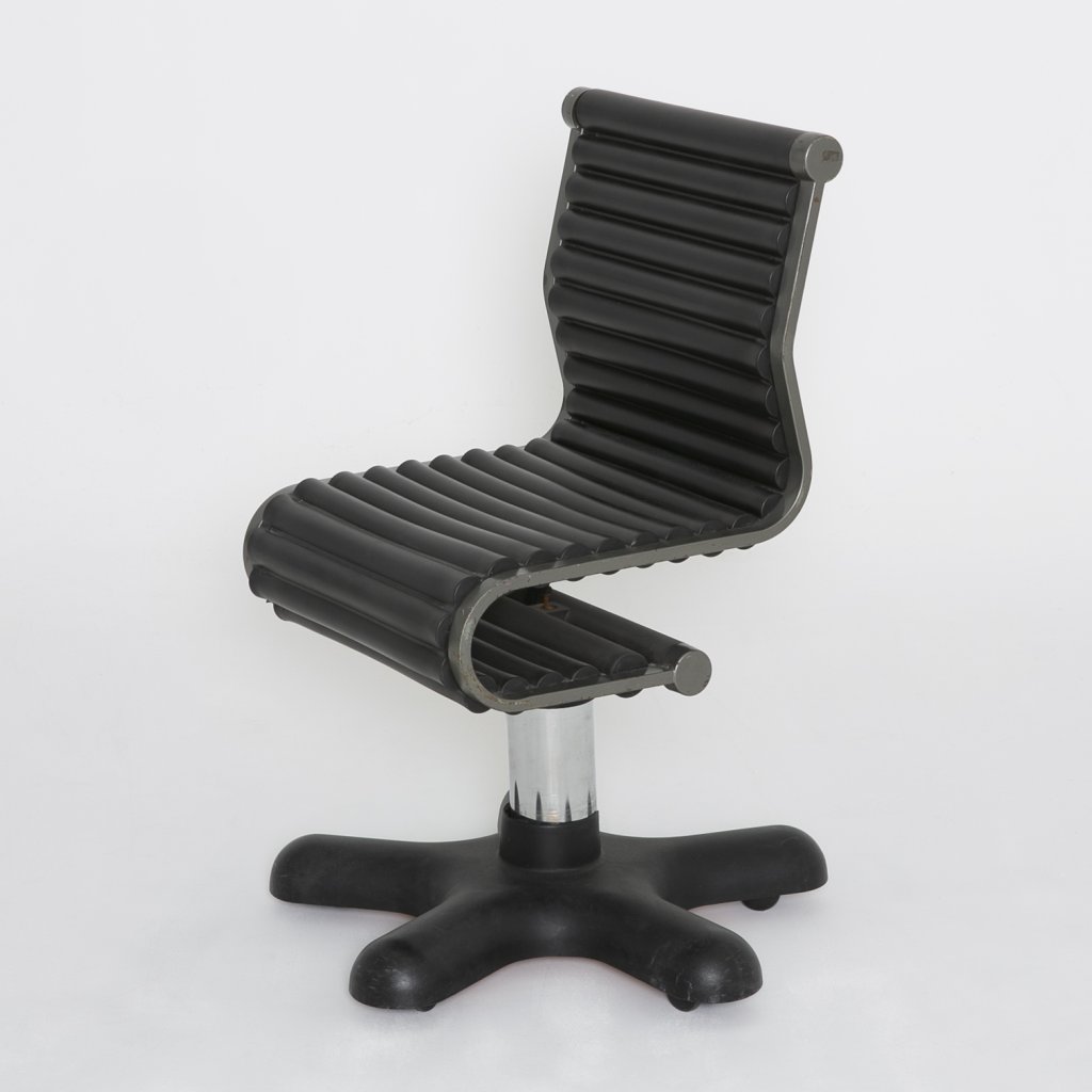 Chaise Anonyme  1980 ( Inconnu)