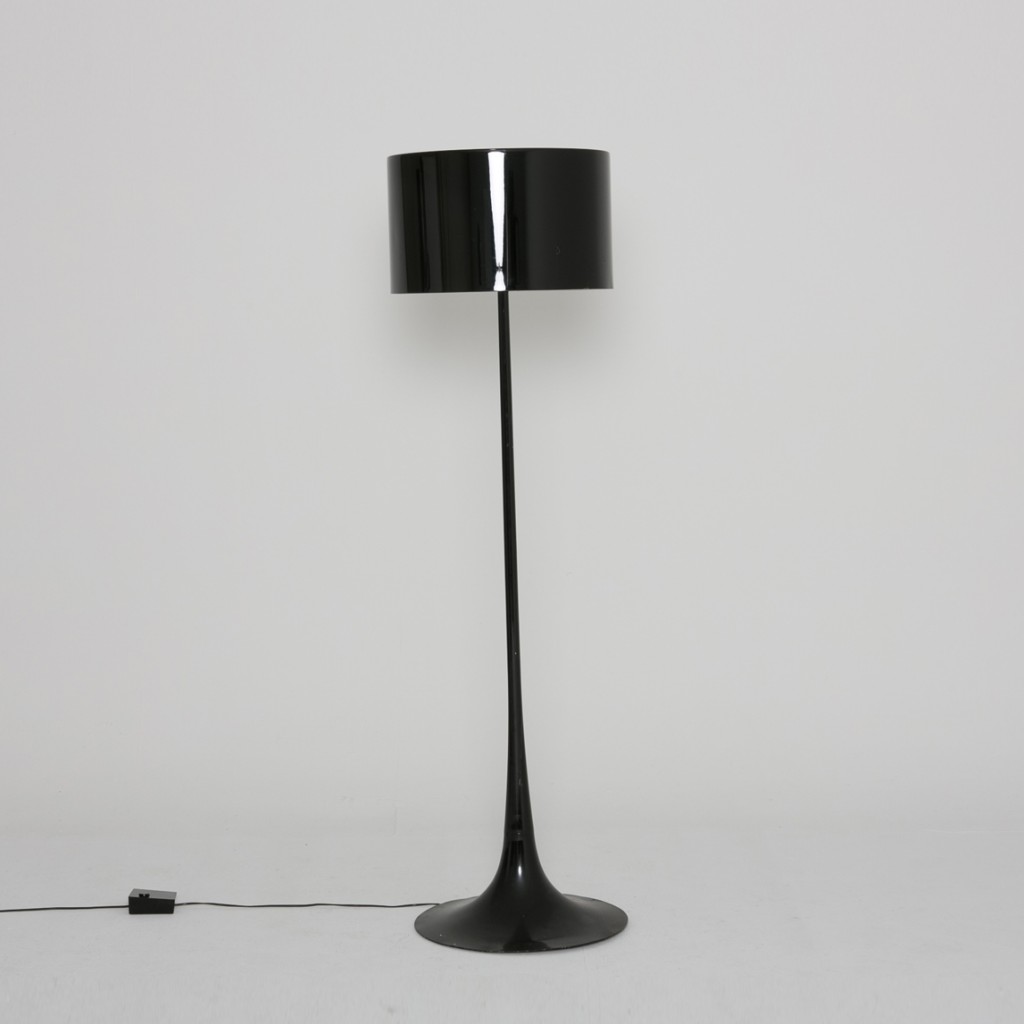 Lampadaire Sebastian Wrong spun light 2011 (Flos)