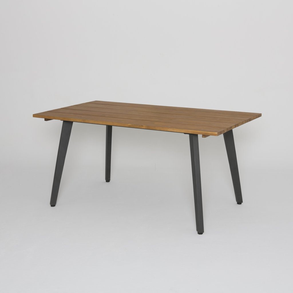 Table Anonyme  2017 ( Inconnu)