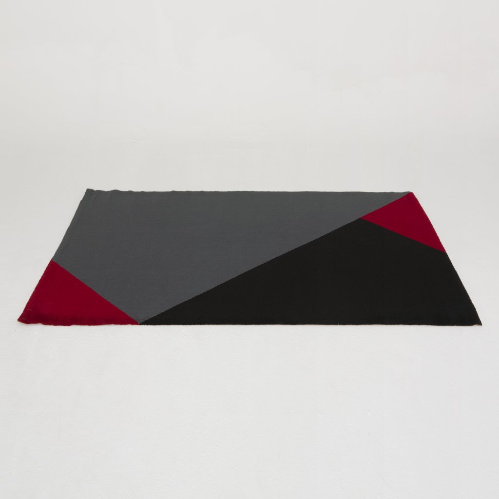 Tapis Anonyme  1980 ( Inconnu)