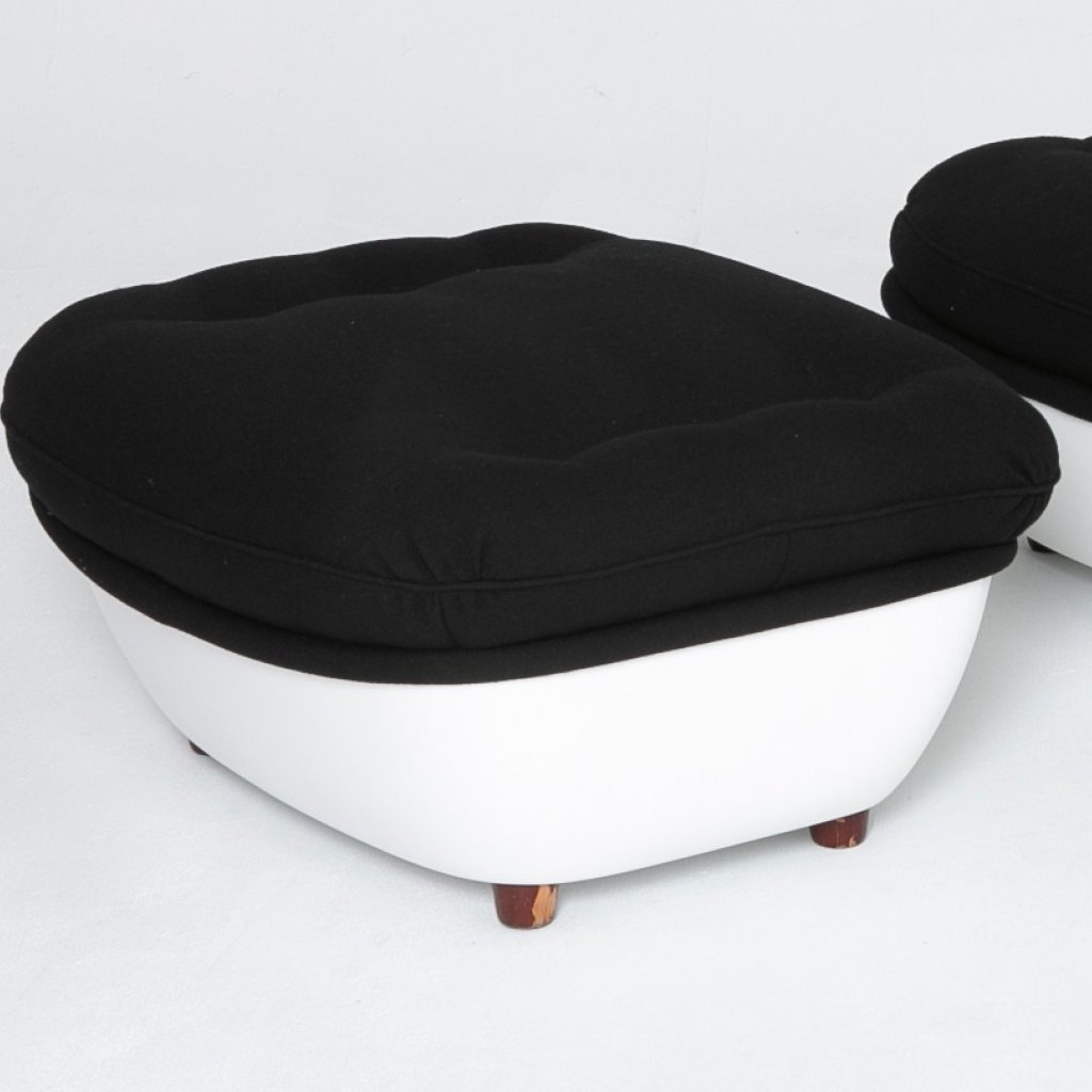 Pouf Anonyme  1970 (Astra Plastique)