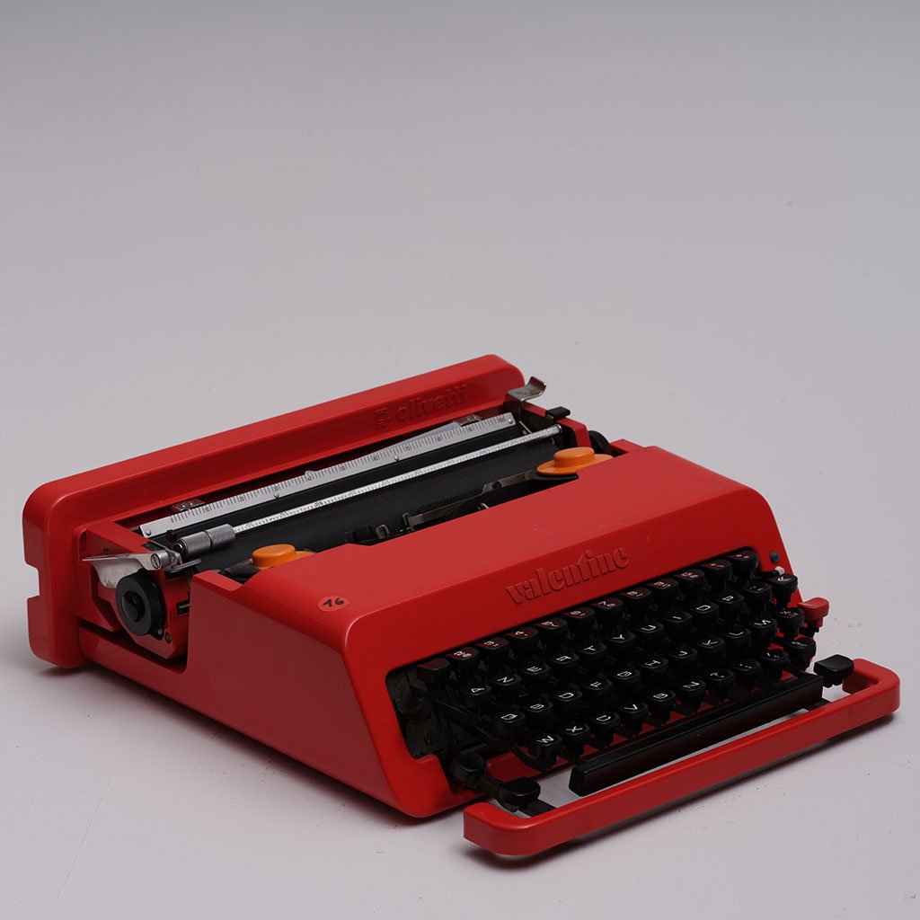 Machine à ecrire Ettore Sottsass Valentine 1969 (Olivetti)