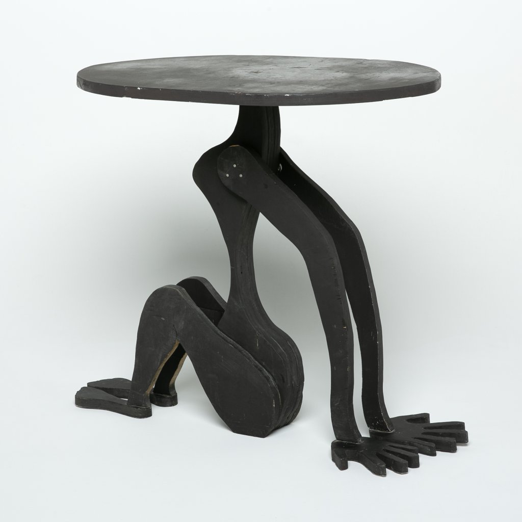 Table Anonyme   ( Inconnu)