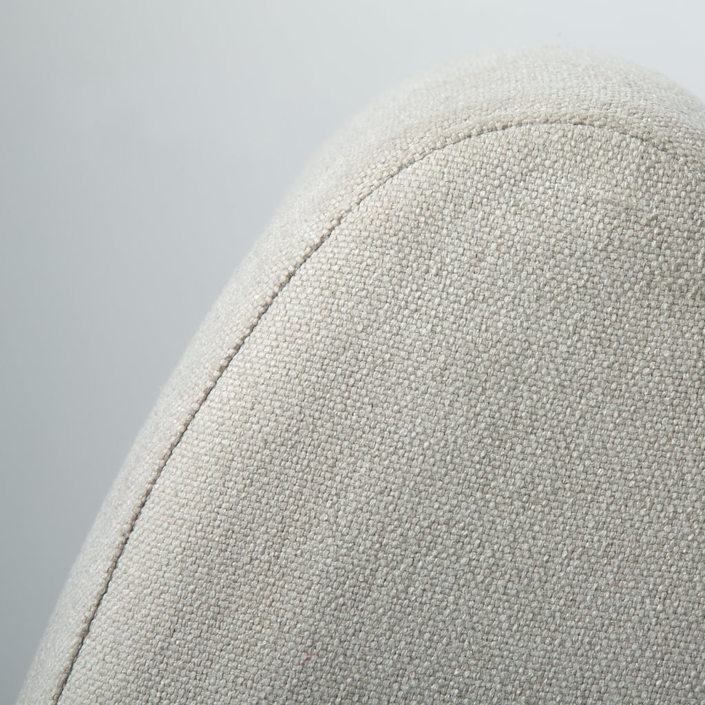 7795_4133136.jpg