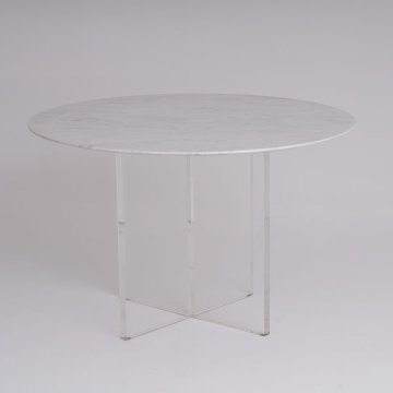 Table Anonyme   ( Inconnu)