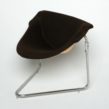 Chaise Chan Kwok Hoi Pussycat  (Steiner)